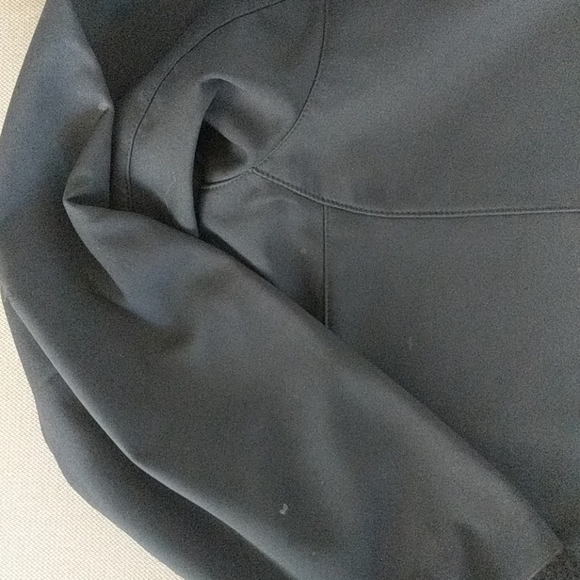Black Columbia Jacket - Picture 6 of 11